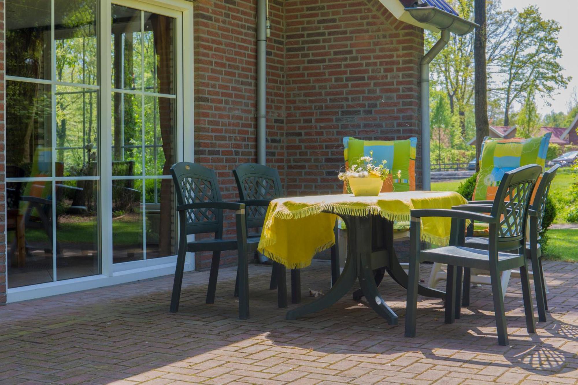 Bungalowpark Bij De Bronnen Nutter Bagian luar foto